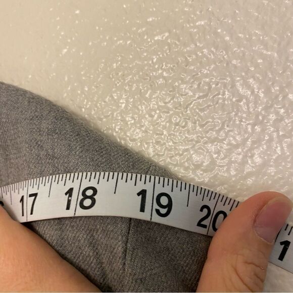 Lands End woman’s vintage 100% wool gray suit Buisness 2 button blazer jacket-12 - Picture 3 of 10